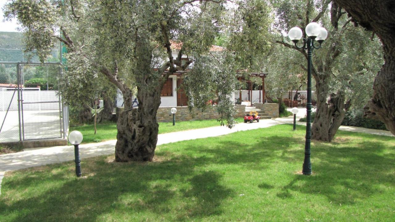 Razi Beach Лефокастро Экстерьер фото