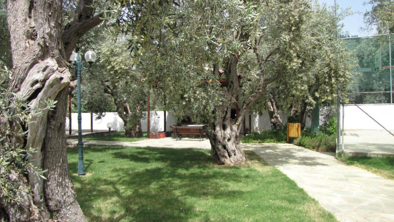 Razi Beach Лефокастро Экстерьер фото