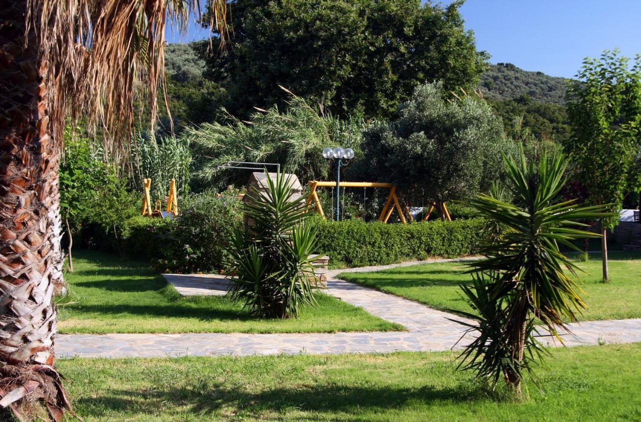 Razi Beach Лефокастро Экстерьер фото
